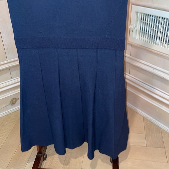 Club Monaco knit dress - Picture 4 of 5